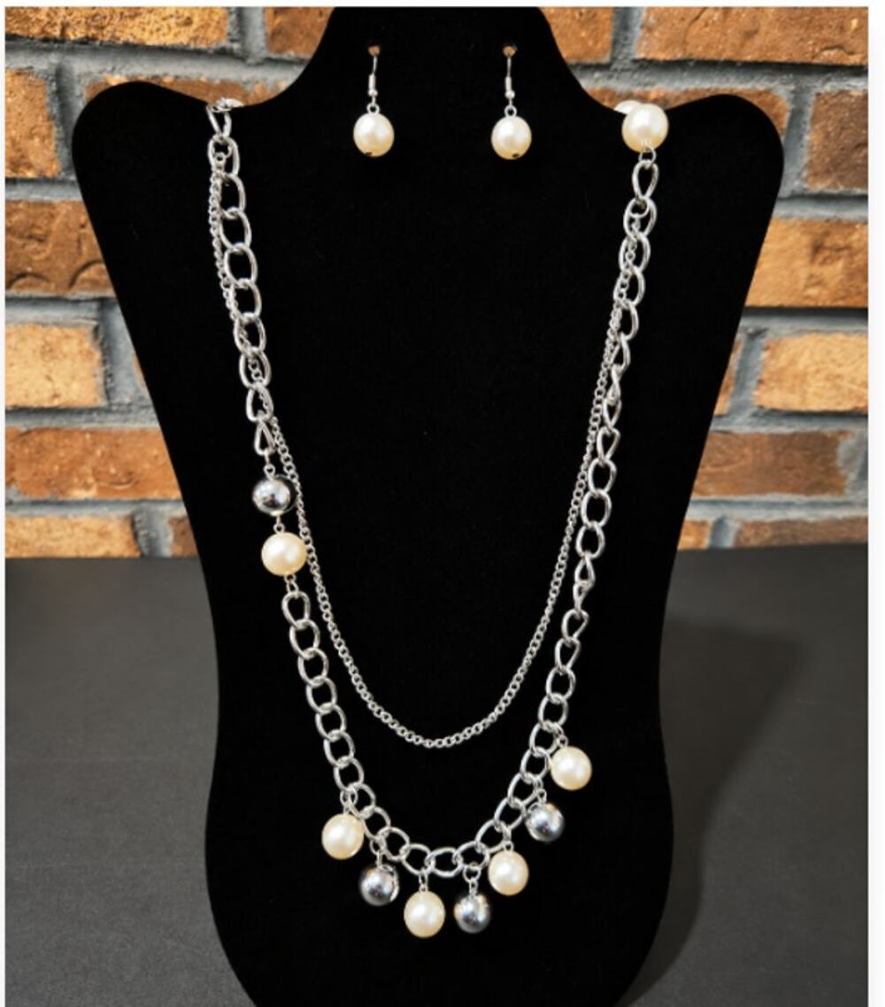 Silver Tone Multi Strand Necklace & Matching Earrings Faux Pearls & Chain Links